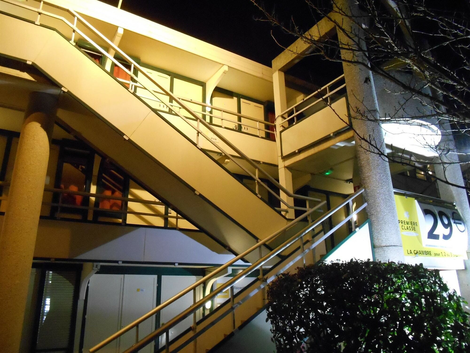 Première Classe Montluçon Saint Victor Exterior foto